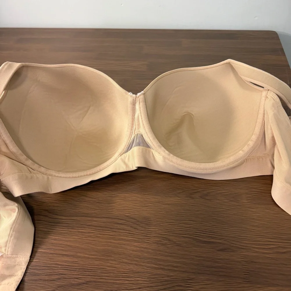 Cacique Light Beige Lightly‎ Lined Comfort Bra Sz 40H
